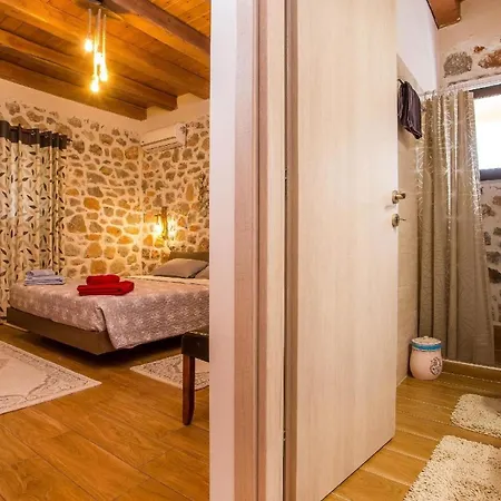 Ferienhaus Mit Privatpool Fuer 6 Personen Ca 110 Qm In Kolimpia, Dodekanes Rhodos Kolymbia