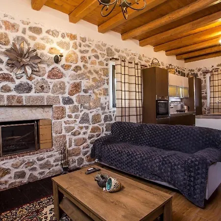 Ferienhaus Mit Privatpool Fuer 6 Personen Ca 110 Qm In Kolimpia, Dodekanes Rhodos בית נופש *